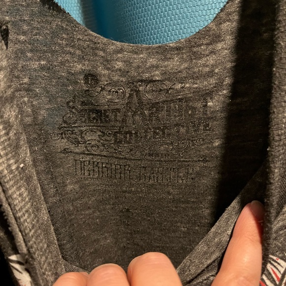 Secret Artist Cutout Tee - Picture 3 of 8